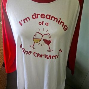 "WINE LOVERS CHRISTMAS TEE"